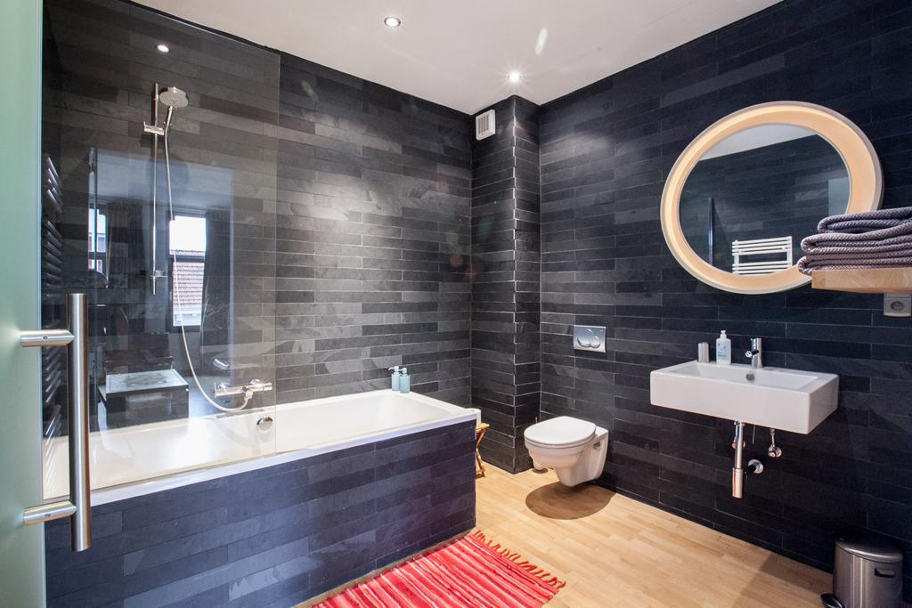 B&B Quatre20Cinq Antwerp Exterior photo